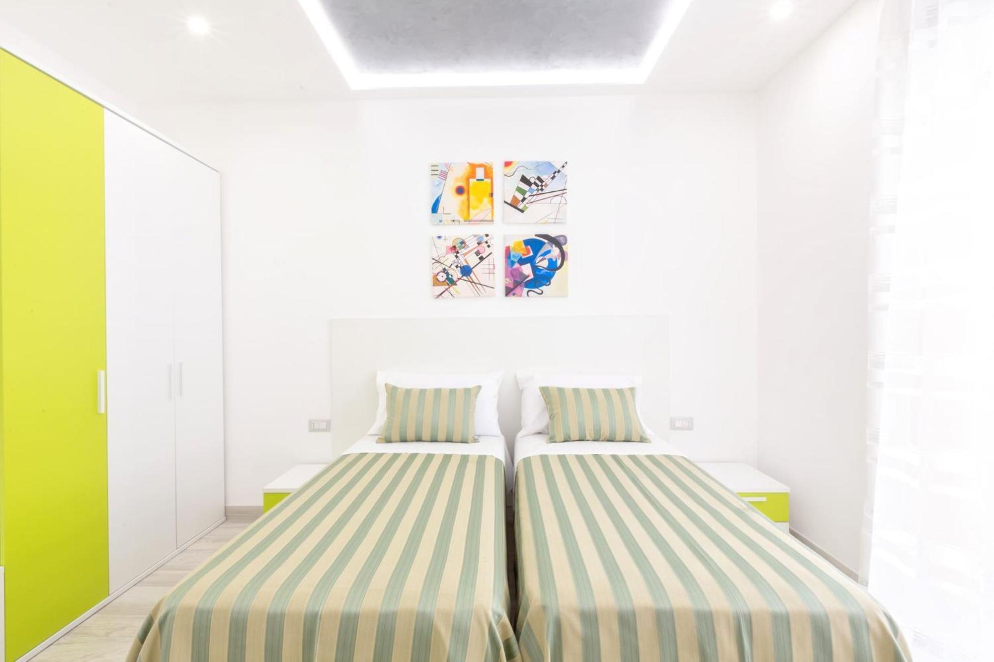 Sorrentovibes - New & Stylish Two Bedroom Apartment With Balconies Zewnętrze zdjęcie