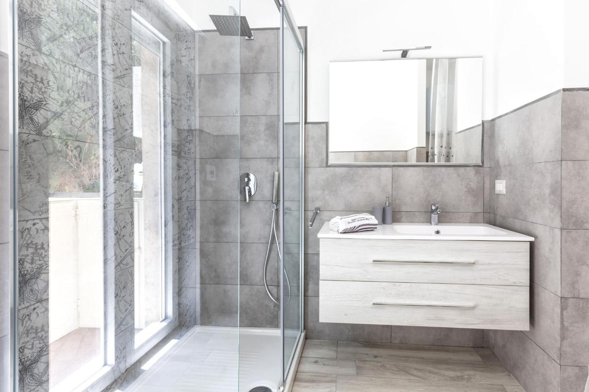 Sorrentovibes - New & Stylish Two Bedroom Apartment With Balconies Zewnętrze zdjęcie