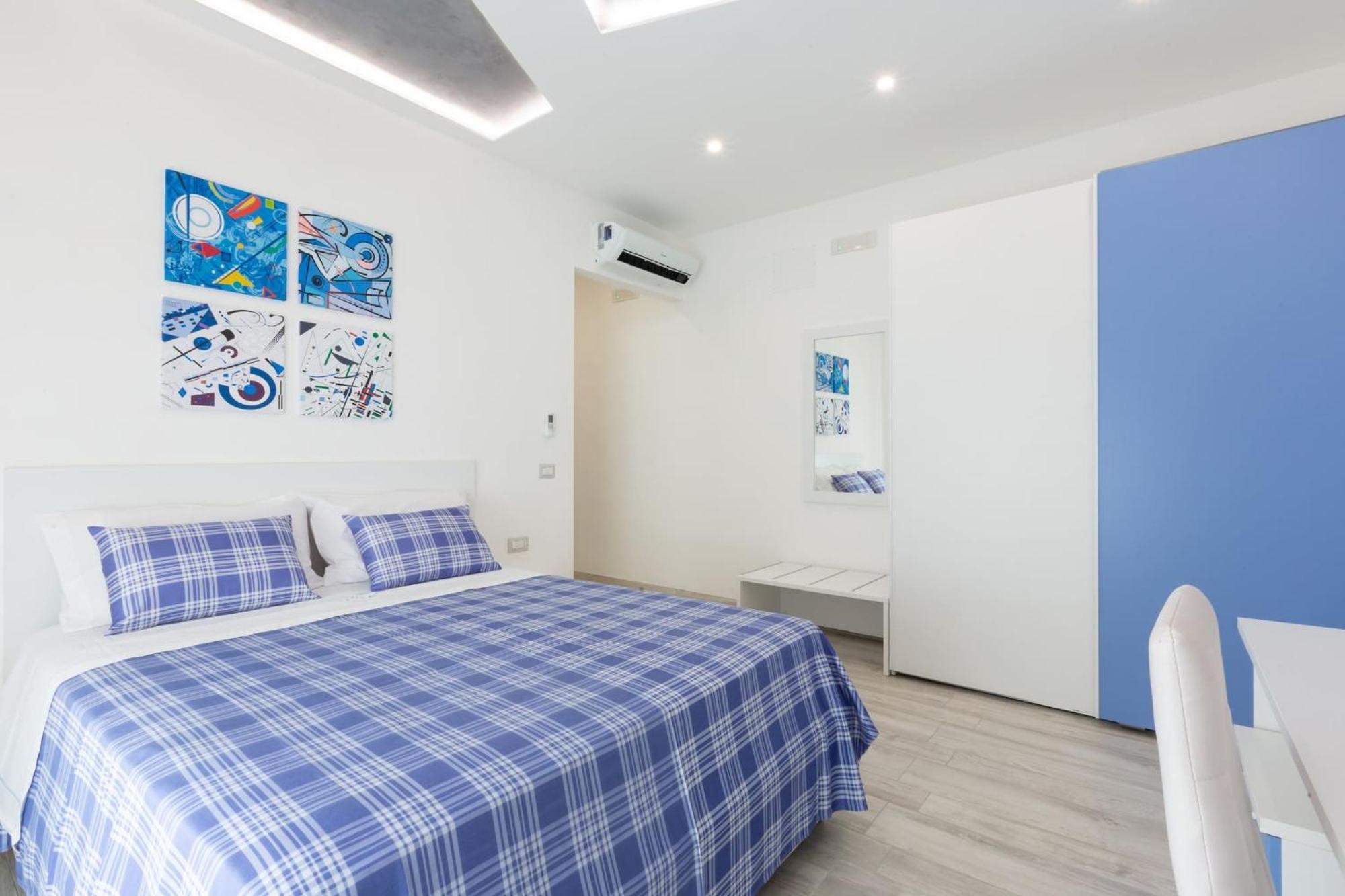 Sorrentovibes - New & Stylish Two Bedroom Apartment With Balconies Zewnętrze zdjęcie