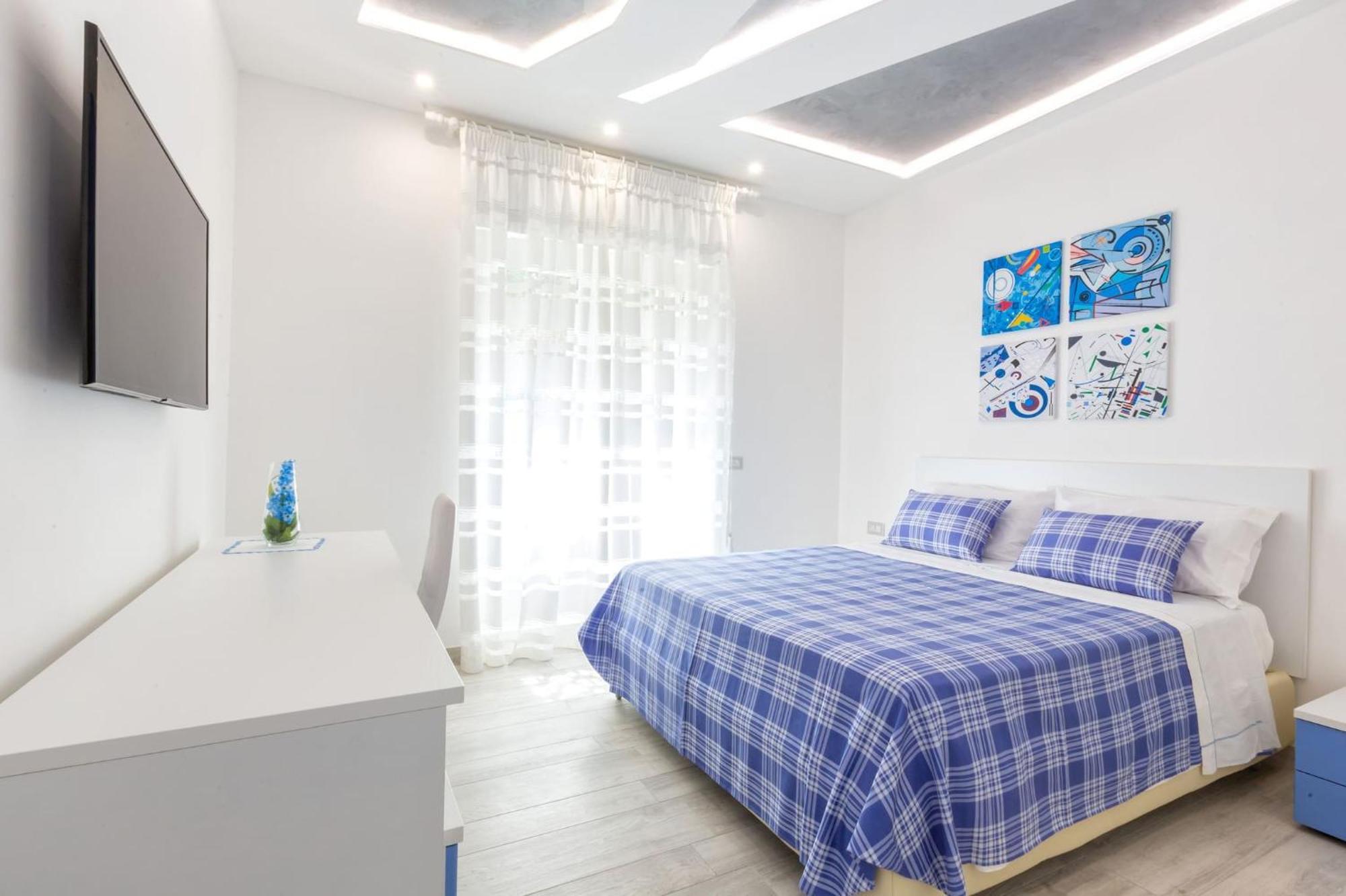 Sorrentovibes - New & Stylish Two Bedroom Apartment With Balconies Zewnętrze zdjęcie