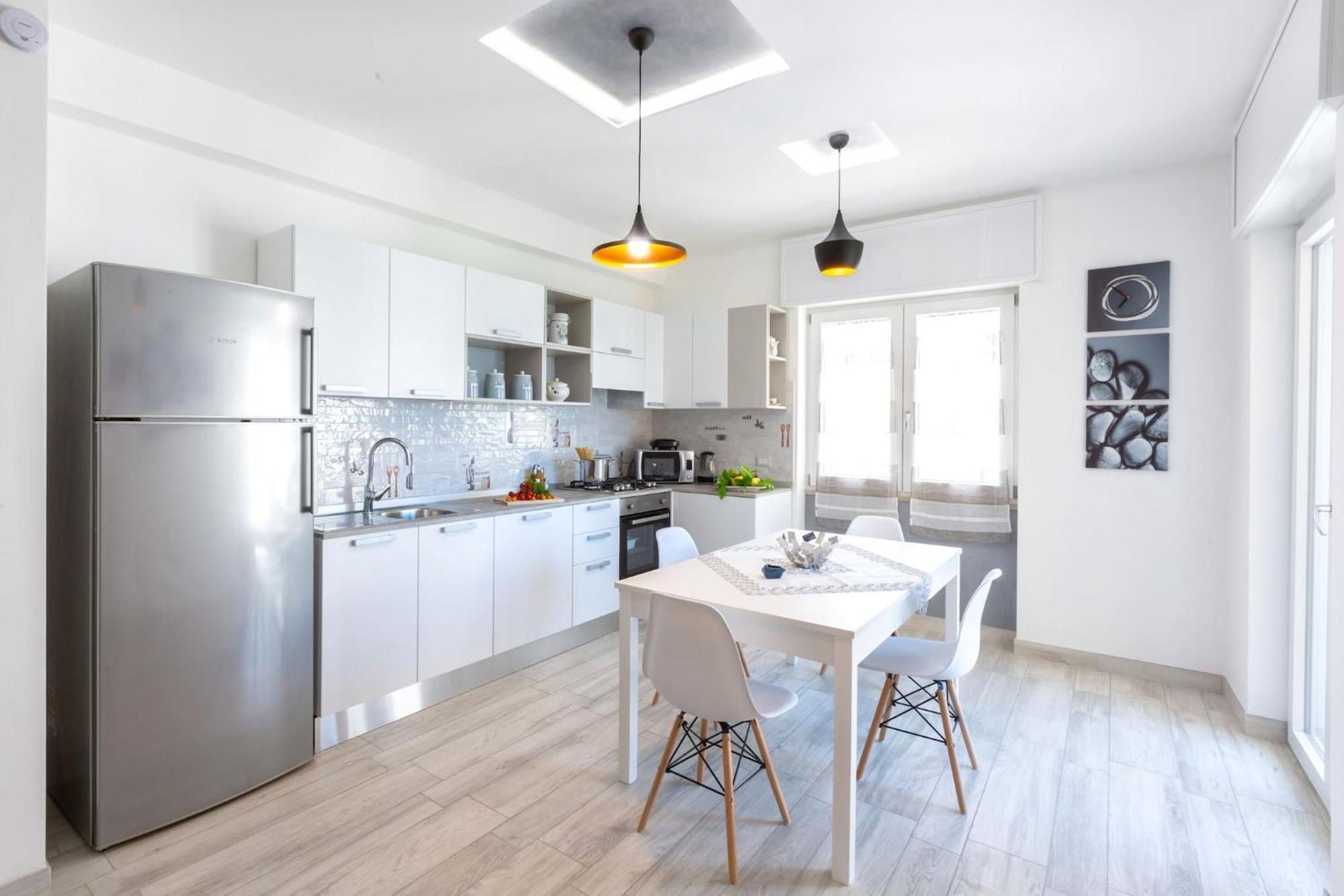Sorrentovibes - New & Stylish Two Bedroom Apartment With Balconies Zewnętrze zdjęcie