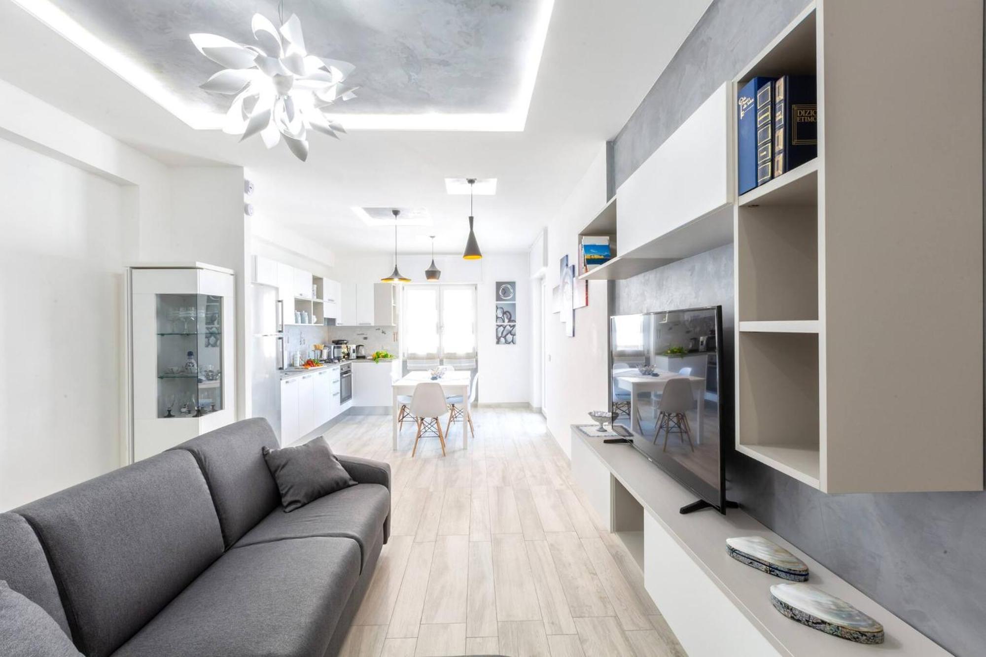 Sorrentovibes - New & Stylish Two Bedroom Apartment With Balconies Zewnętrze zdjęcie